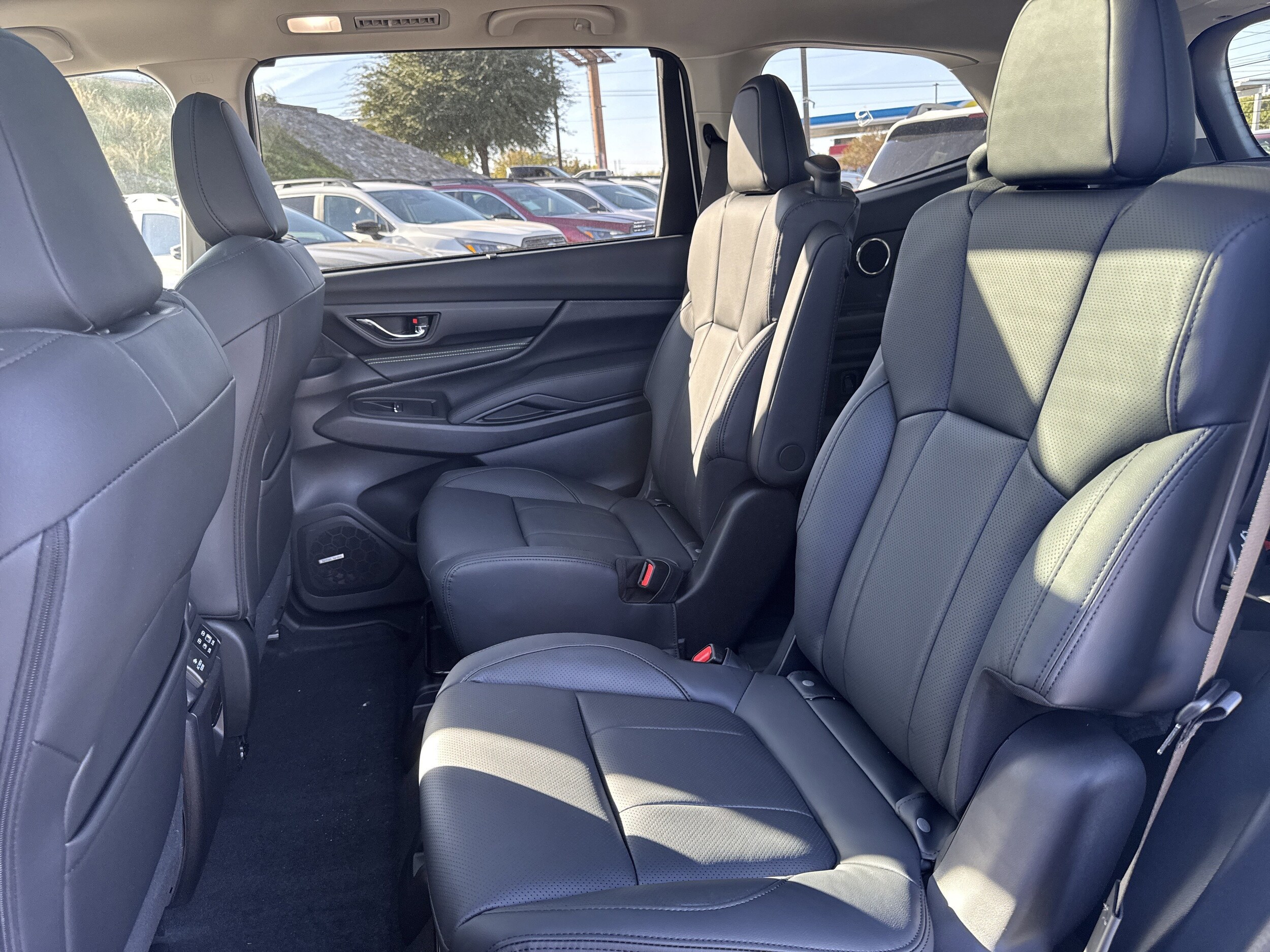 2026 Subaru Ascent Onyx Edition-Touring - Photo 30