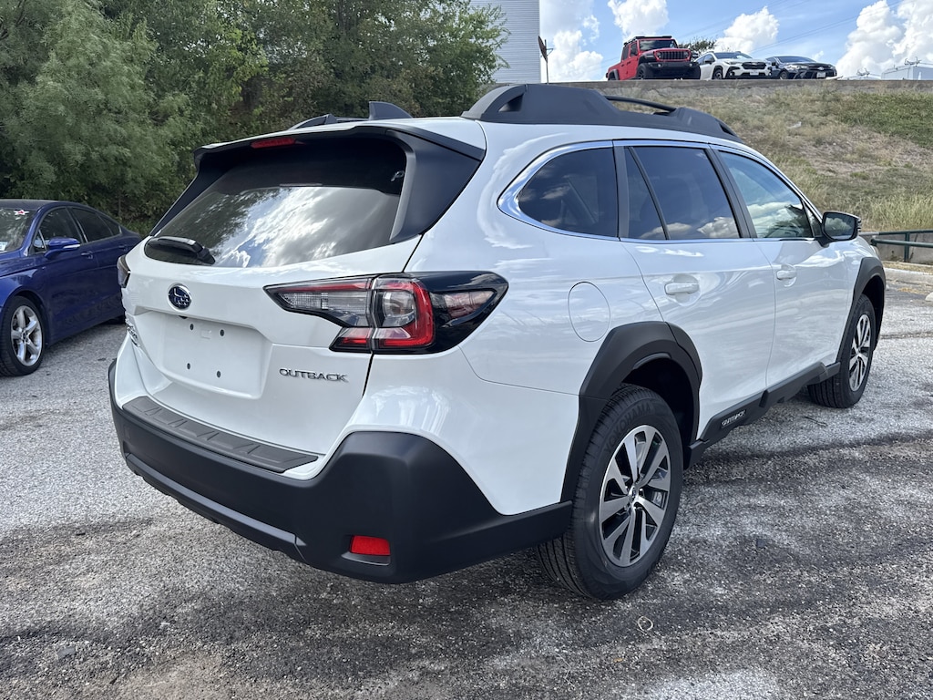 New 2025 Subaru Outback Premium SUV