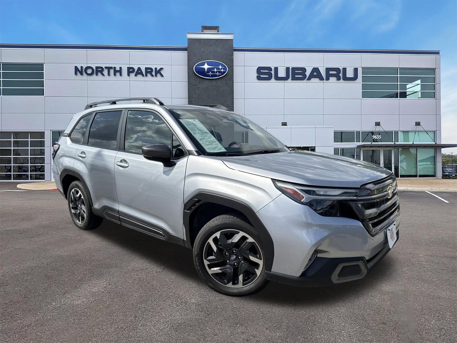 2025 Subaru Forester Limited's photo
