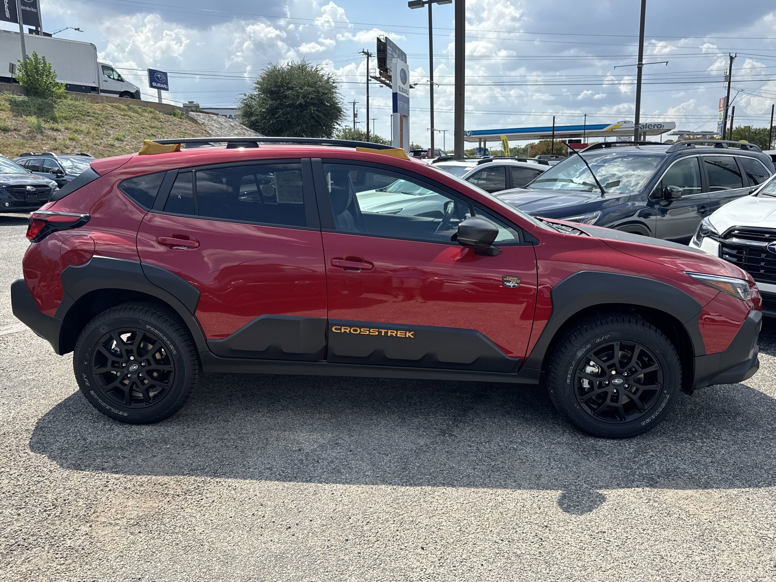 2025 Subaru Crosstrek Wilderness photo 2