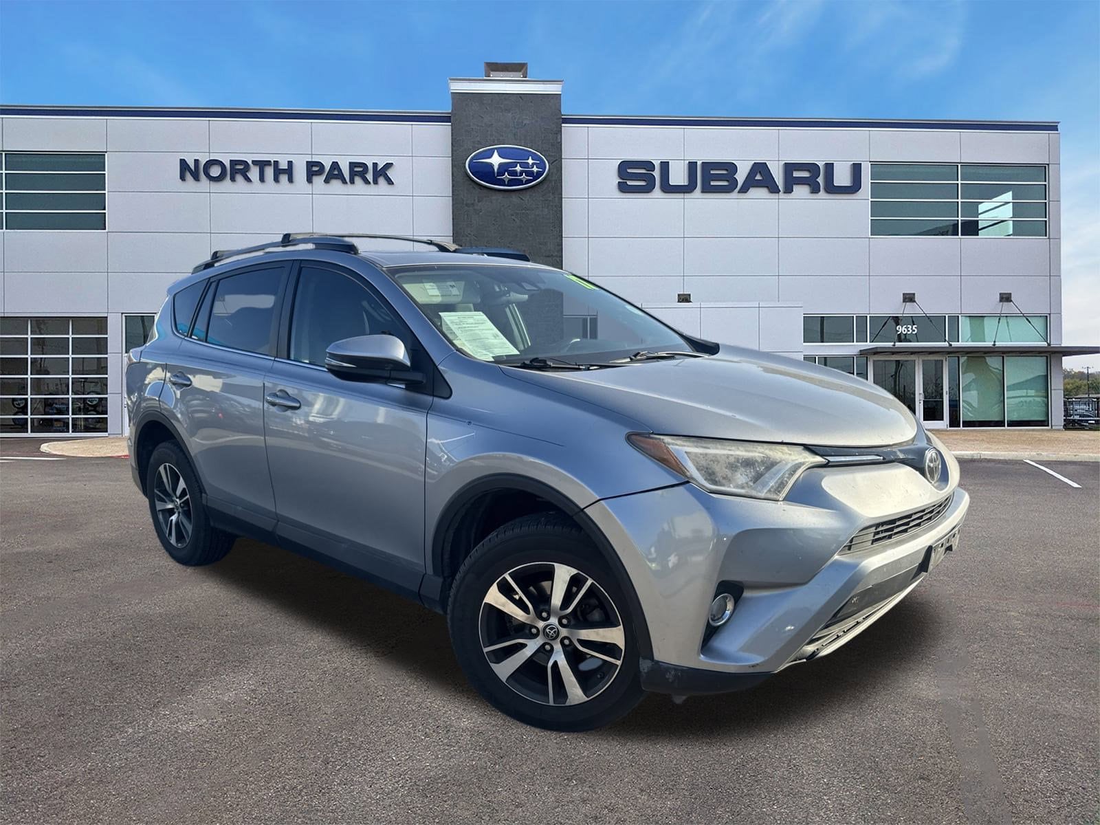 2017 Toyota RAV4 XLE