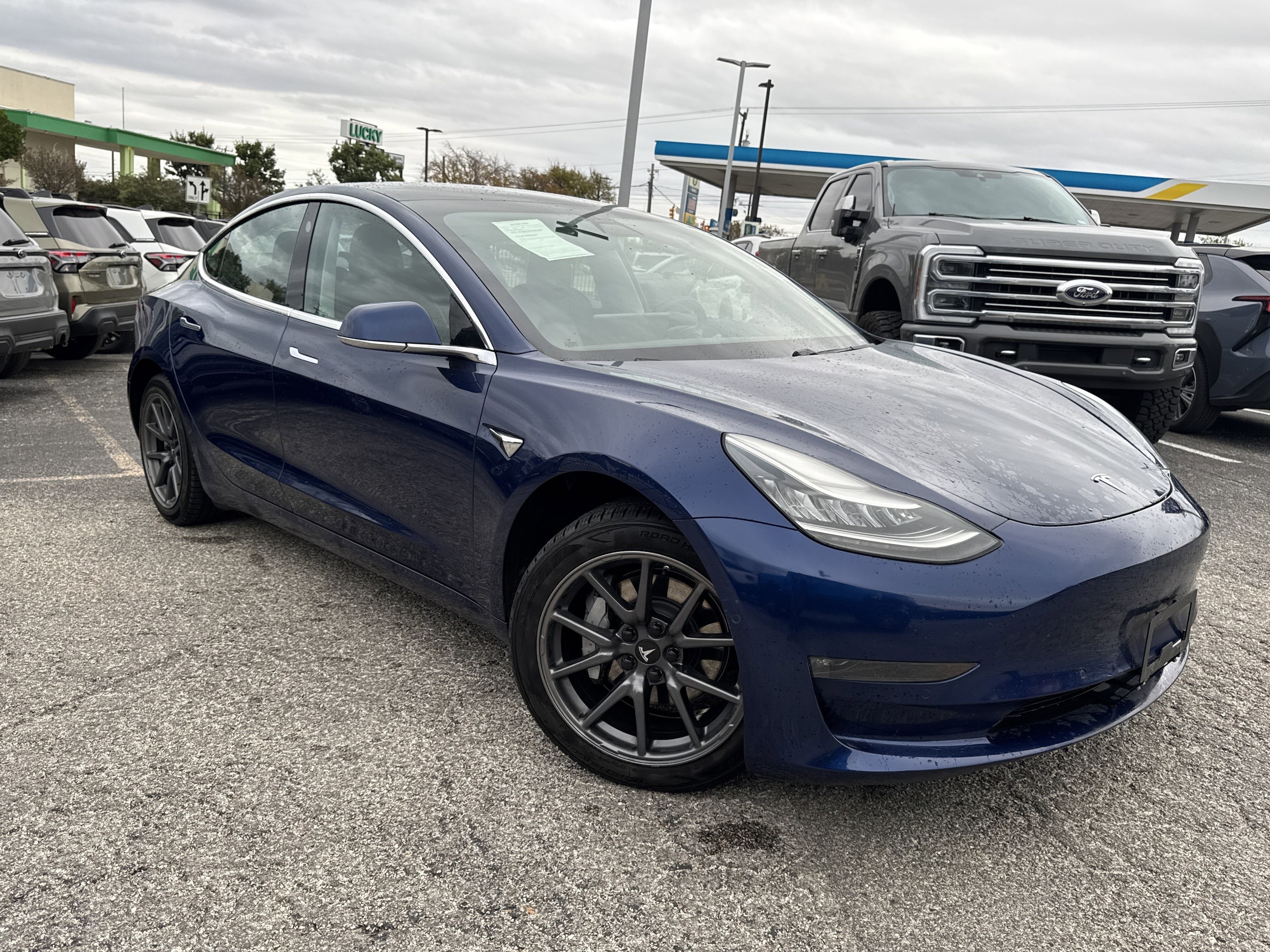 2019 Tesla Model 3 Base's photo