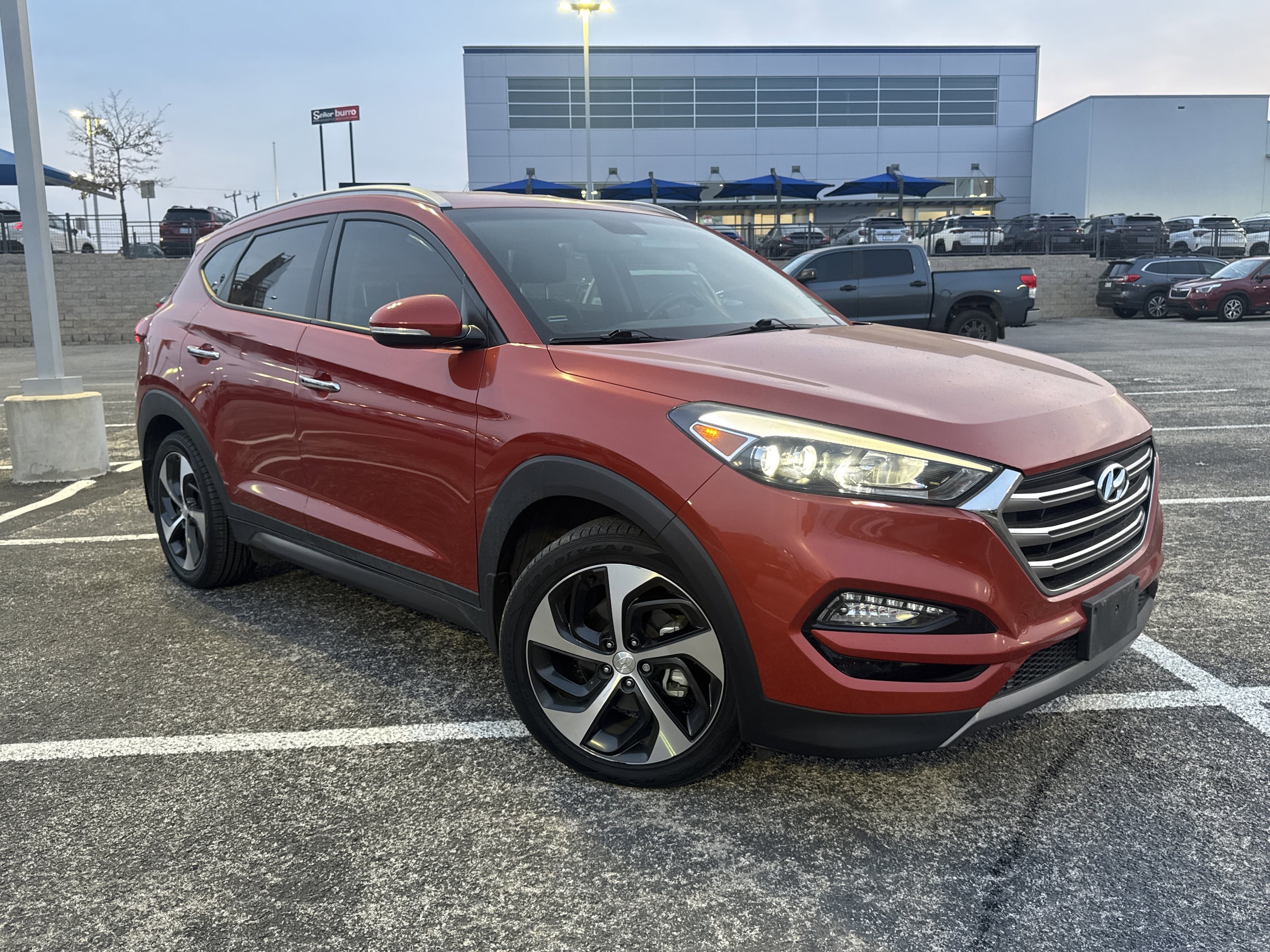 2016 Hyundai Tucson Limited's photo