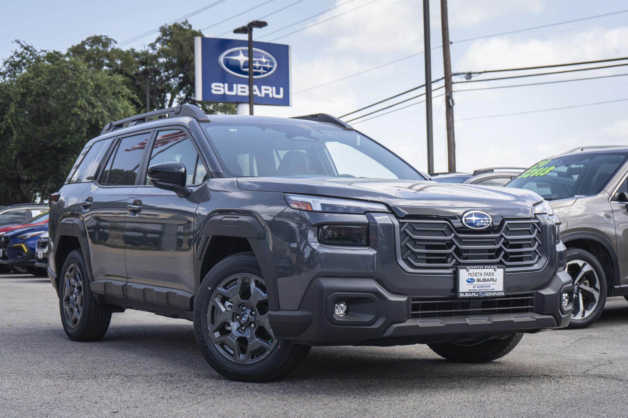 2026 Subaru Outback Premium's photo