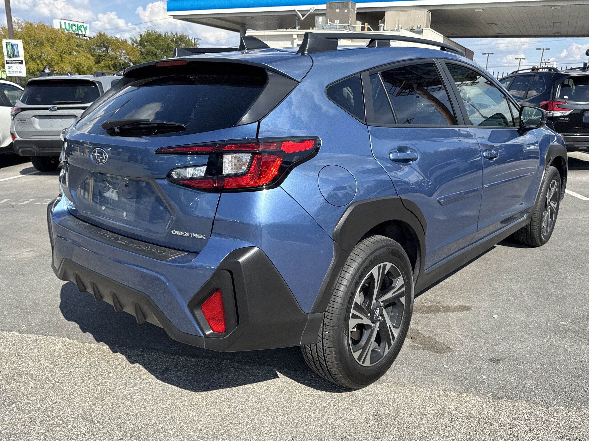 2024 Subaru Crosstrek Premium photo 3