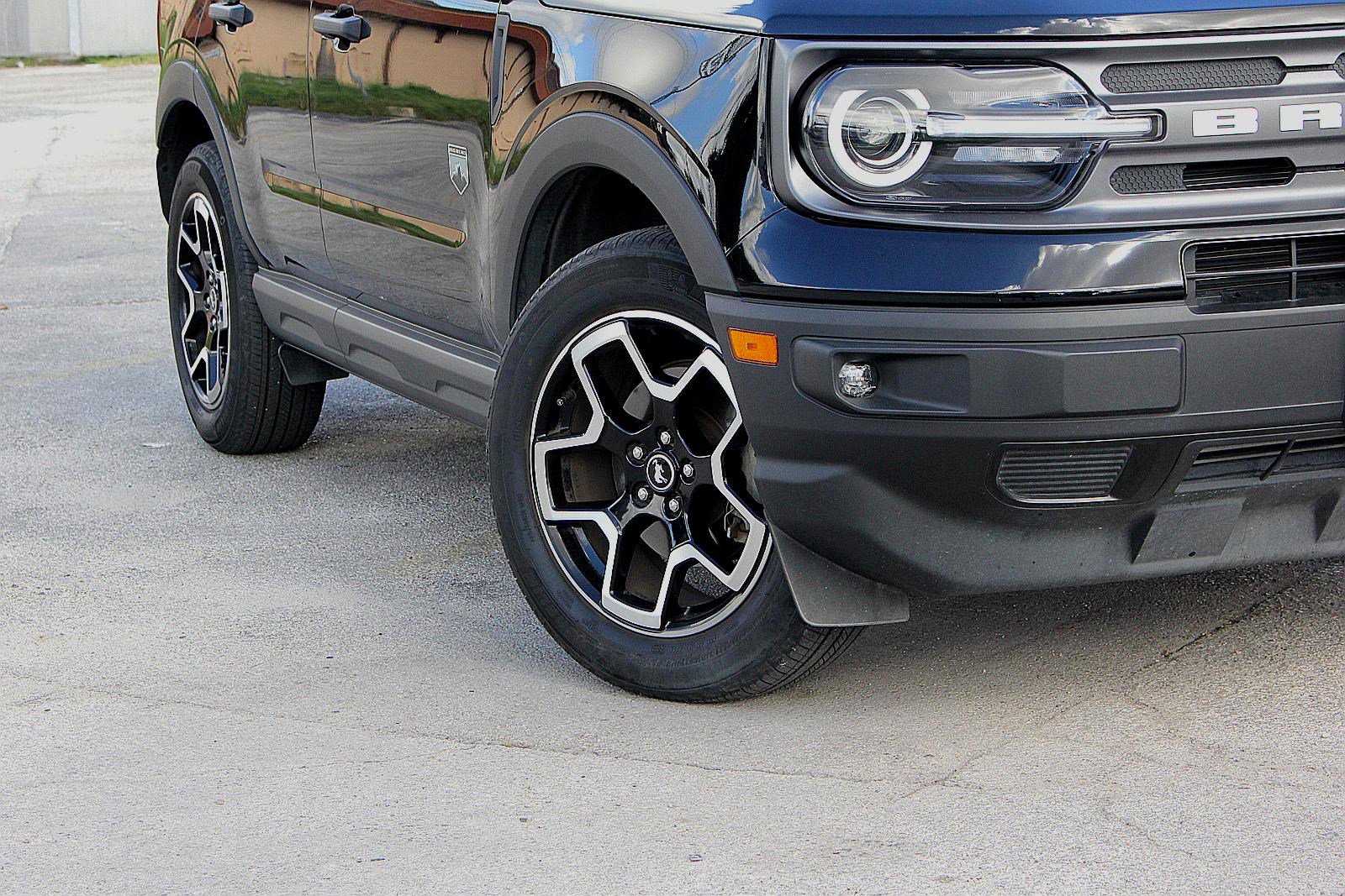 Used 2022 Ford Bronco Sport Big Bend with VIN 3FMCR9B6XNRD78452 for sale in San Antonio, TX