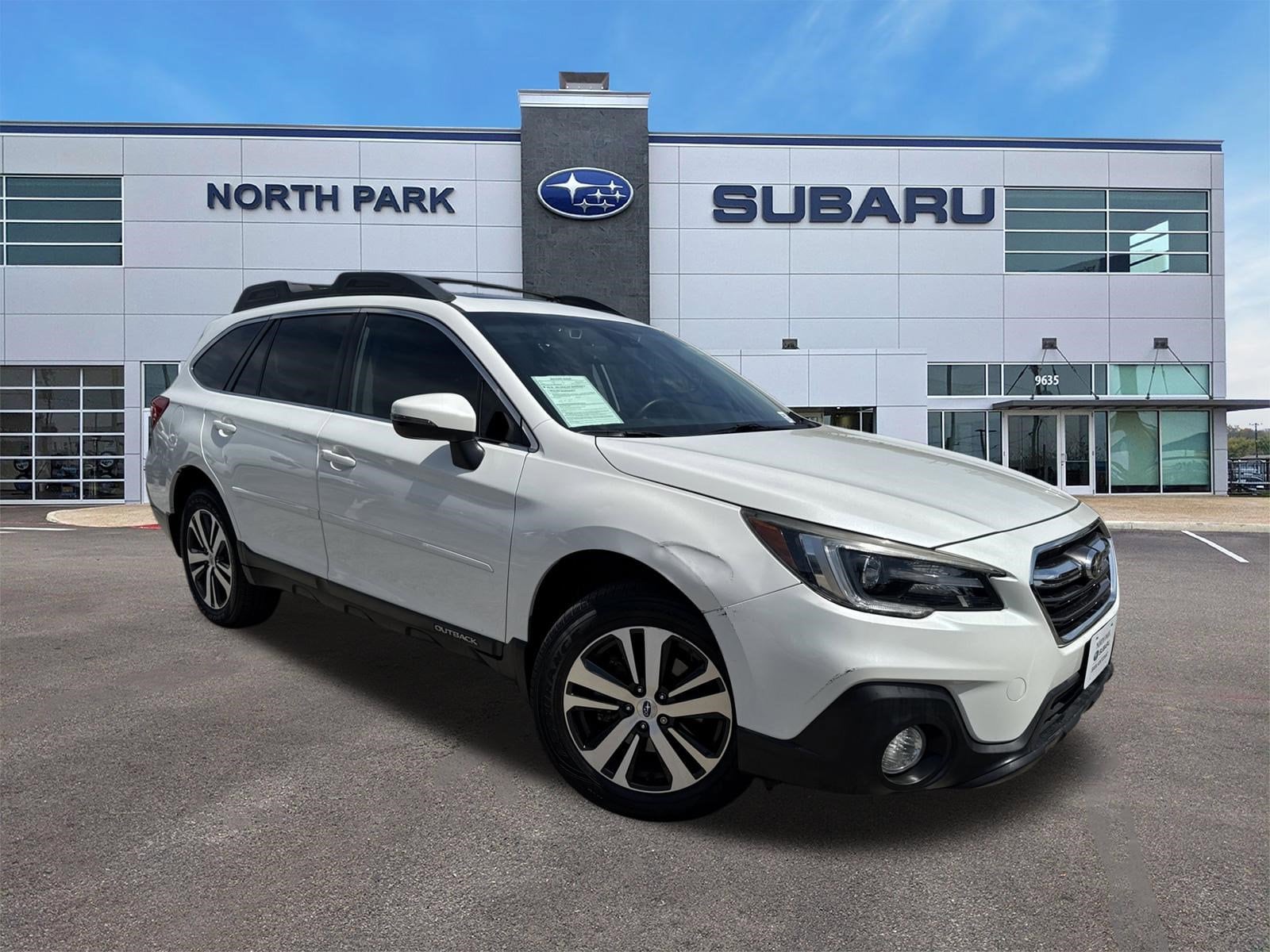 2018 Subaru Outback 2.5i Limited's photo