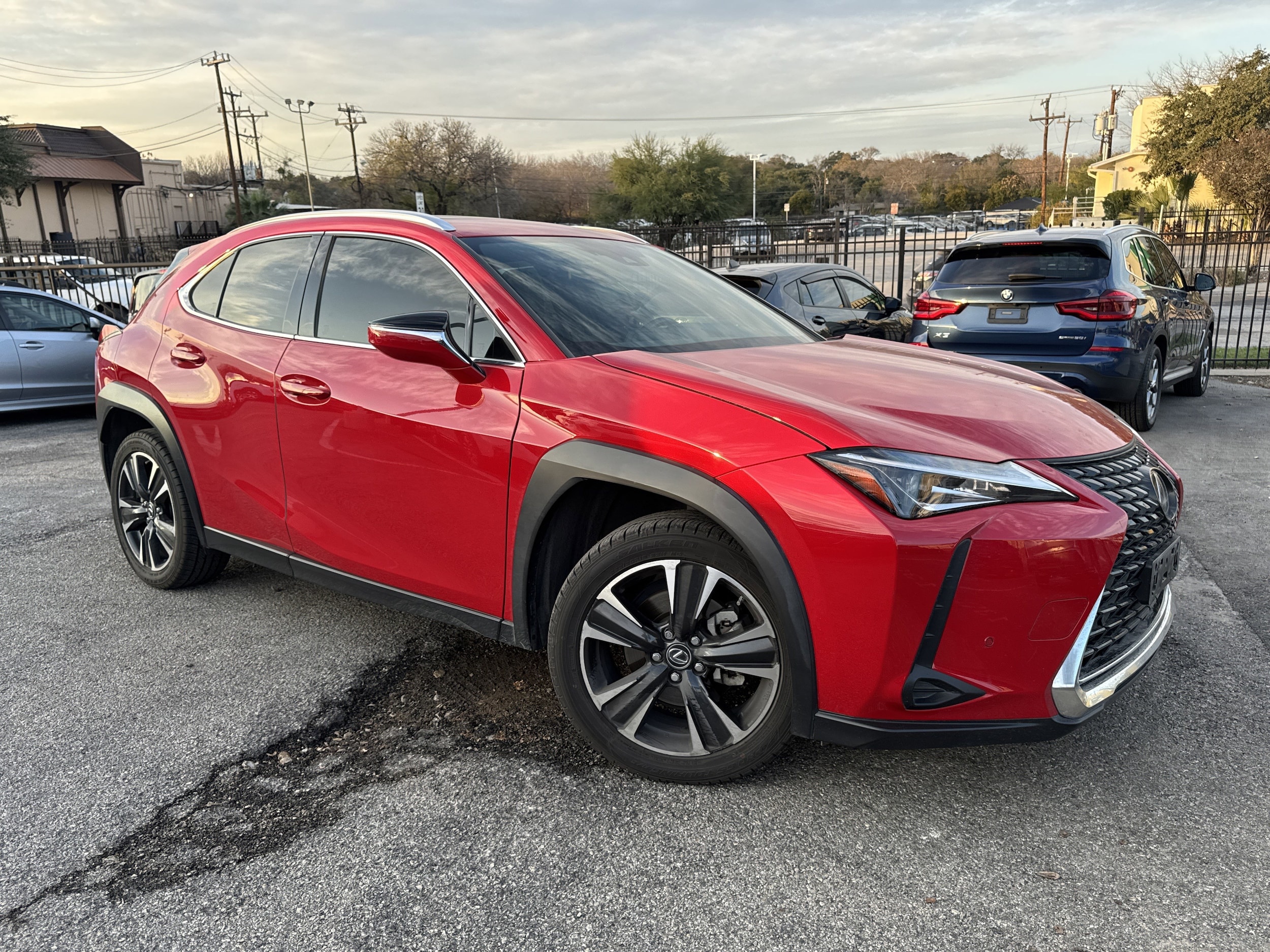 2020 Lexus UX Base's photo