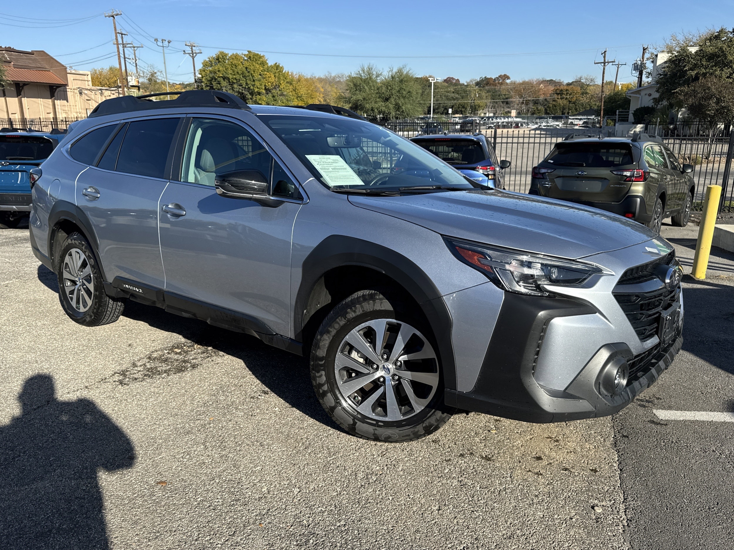 2023 Subaru Outback Premium's photo