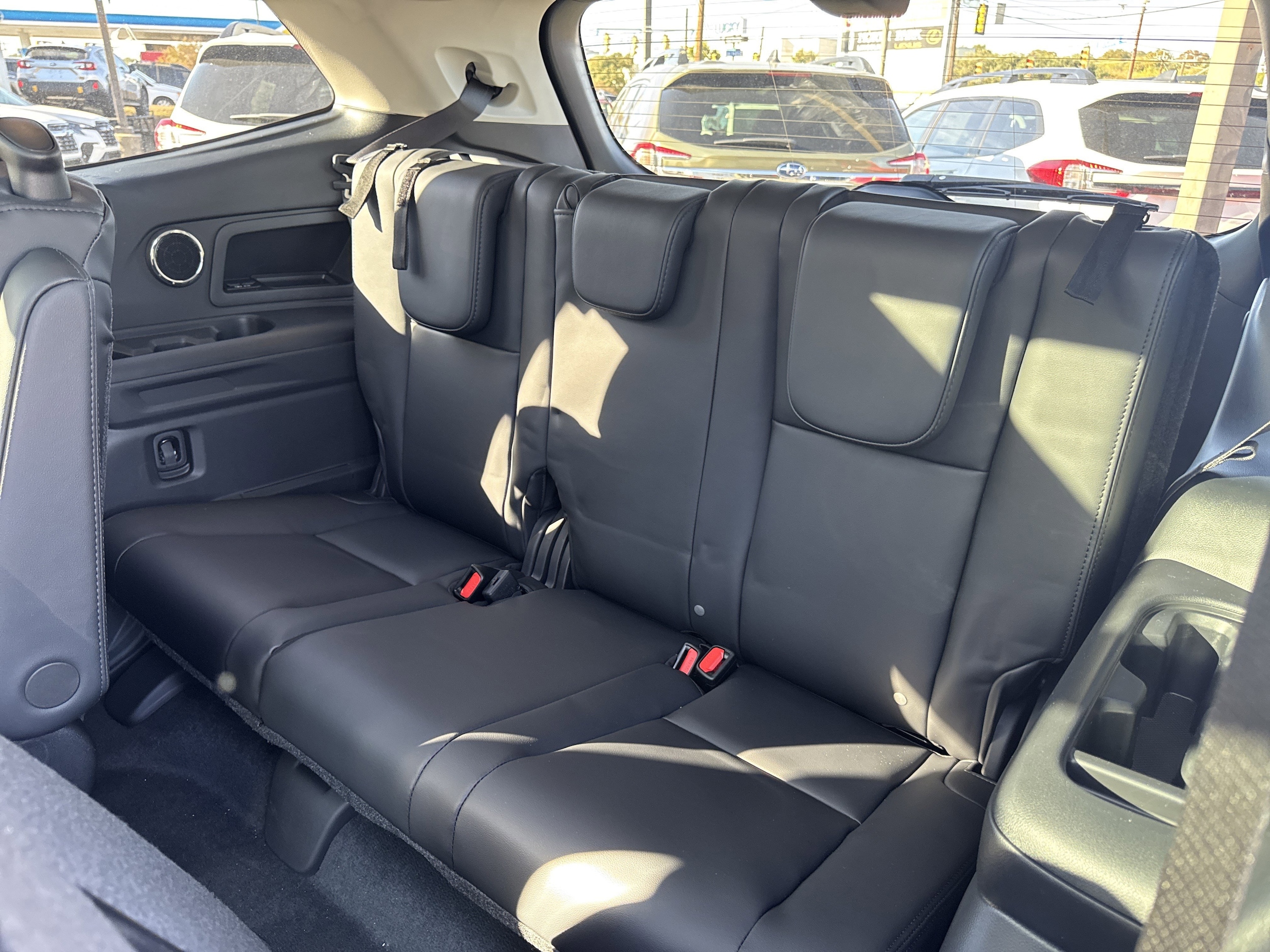 2026 Subaru Ascent Onyx Edition-Touring - Photo 31
