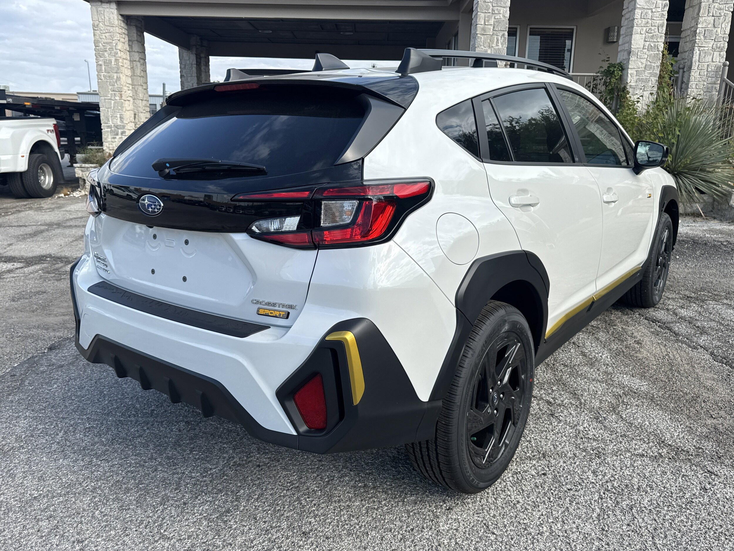 2025 Subaru Crosstrek Sport photo 2