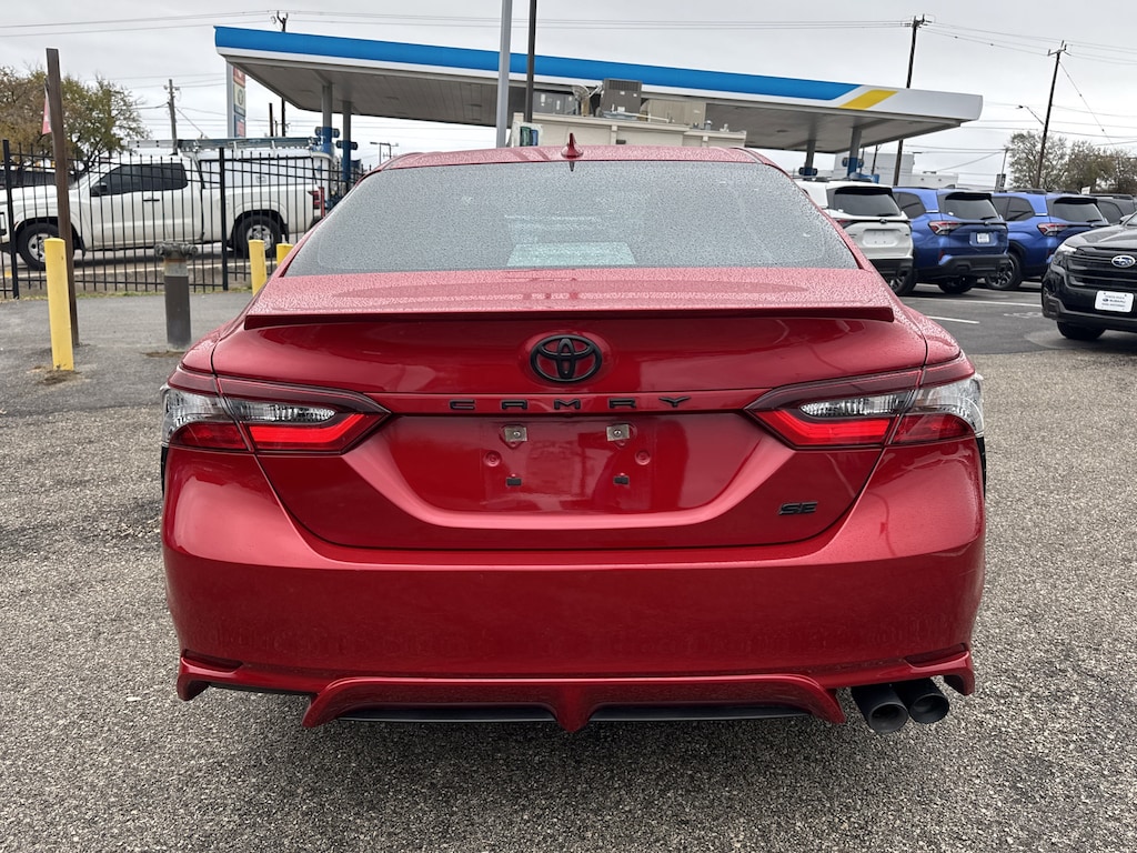 Used 2021 Toyota Camry SE Sedan