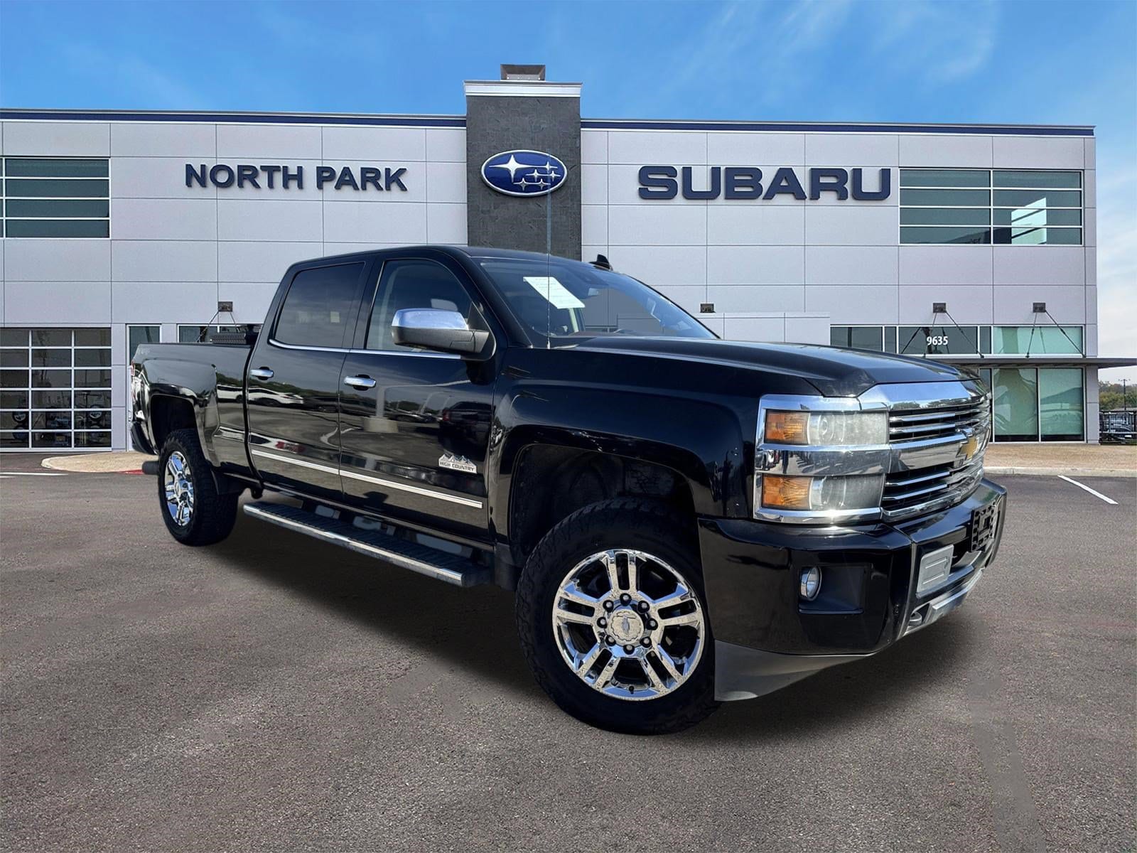 2015 Chevrolet Silverado HD High Country 4WD Crew Cab Standard Box's photo
