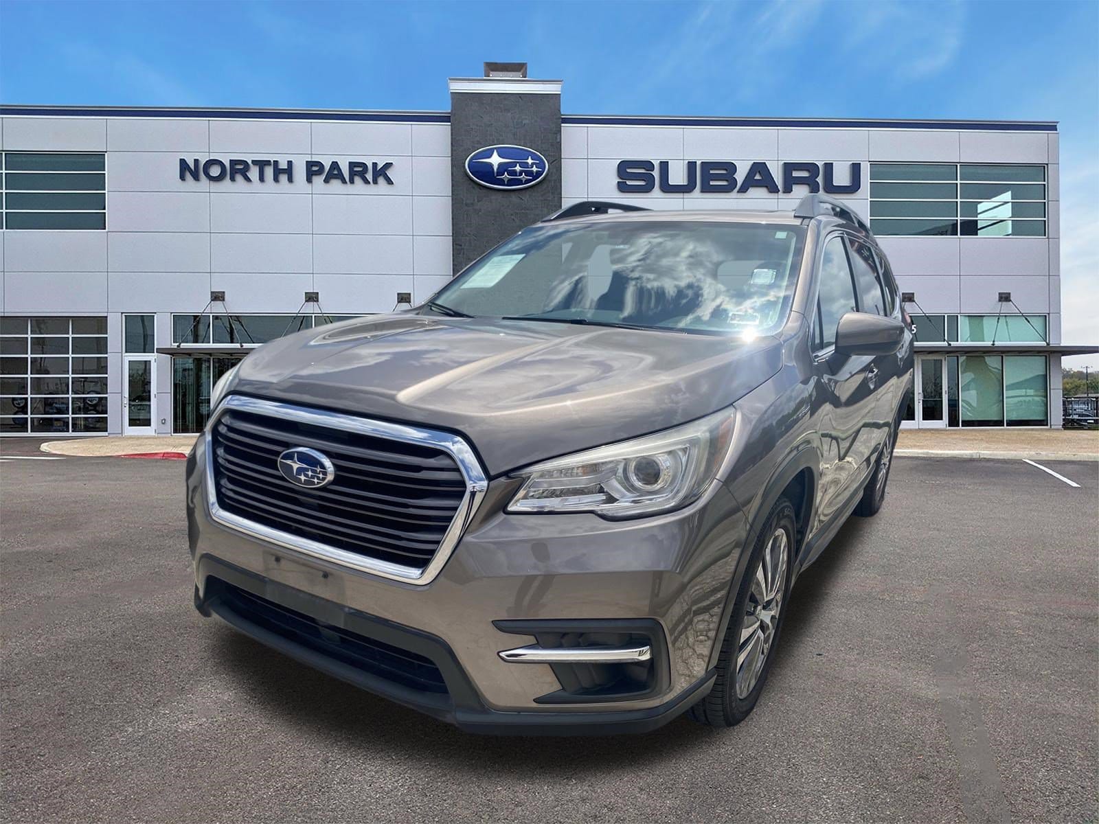 2021 Subaru Ascent Premium 7 Passenger's photo