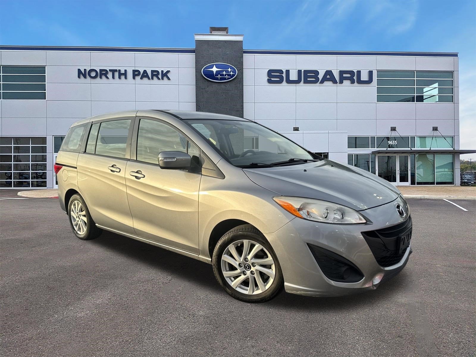 2015 Mazda MAZDA5 Sport