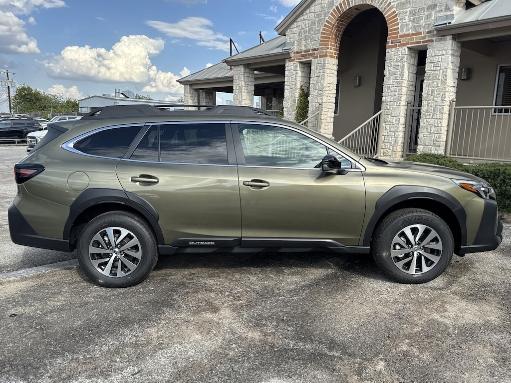 New 2025 Subaru Outback Premium SUV