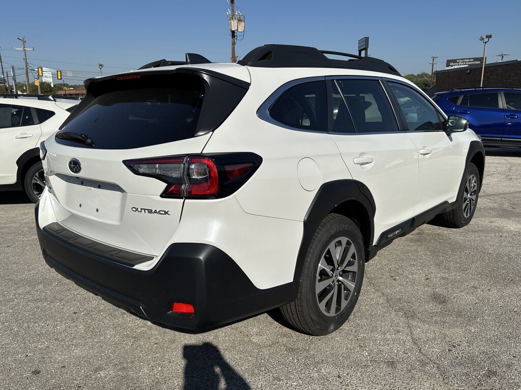 New 2025 Subaru Outback Premium SUV