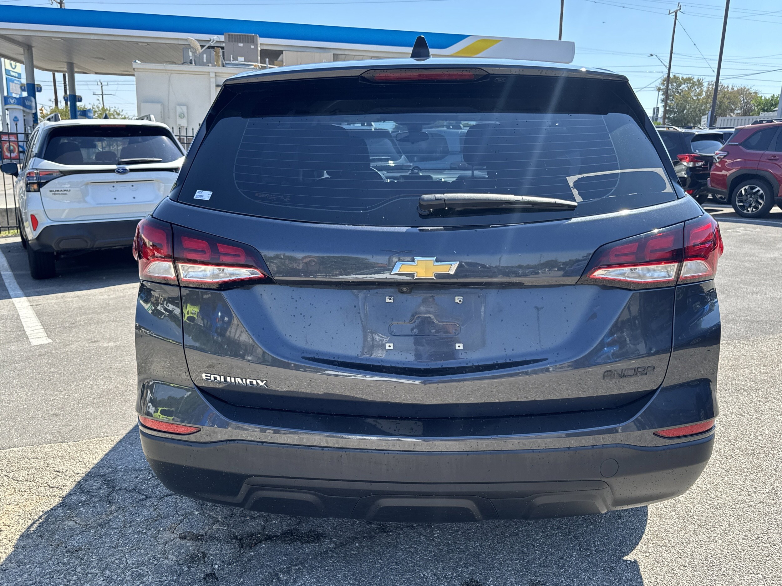 2022 Chevrolet Equinox LS photo 4