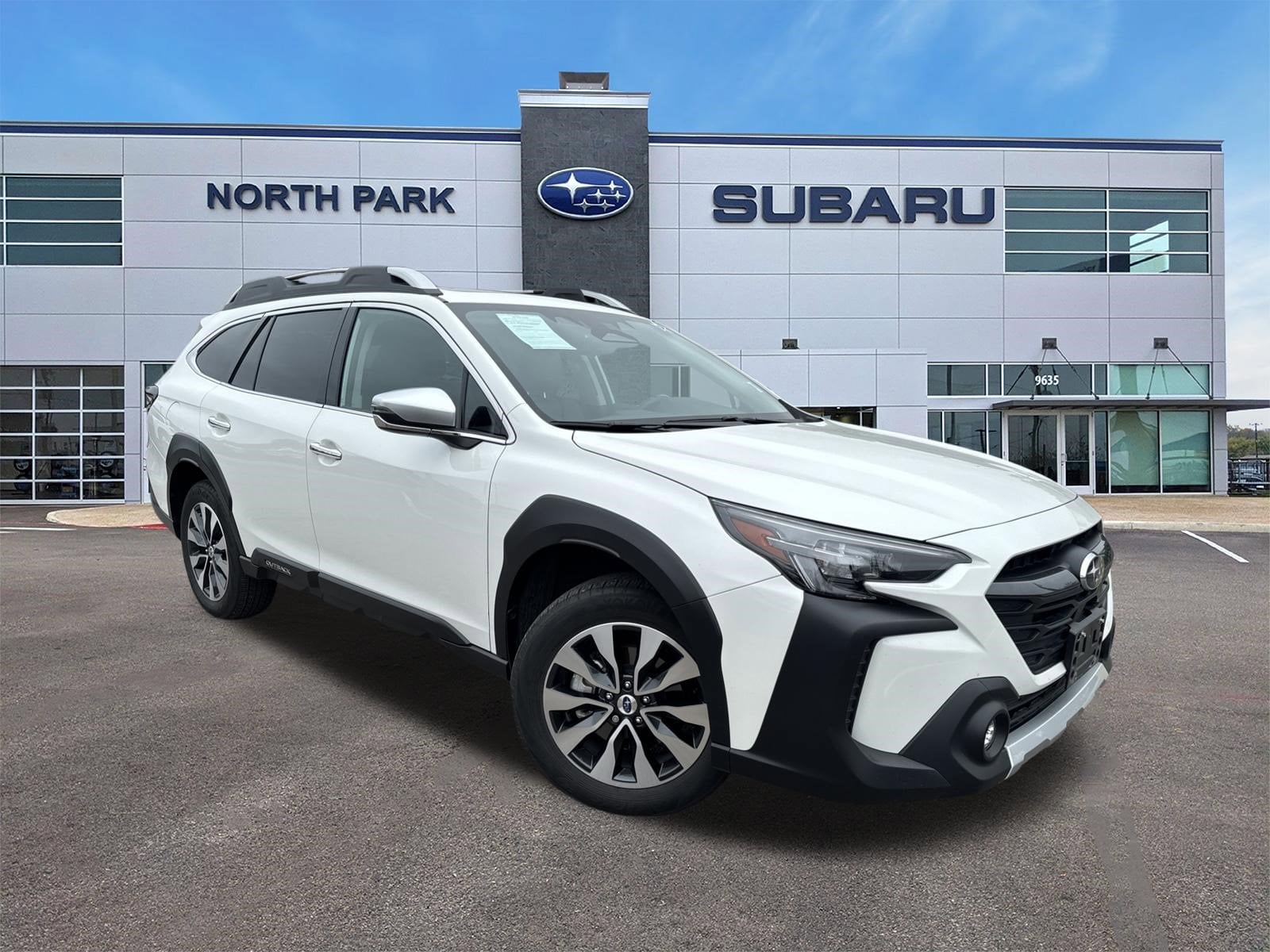 2024 Subaru Outback Touring XT's photo