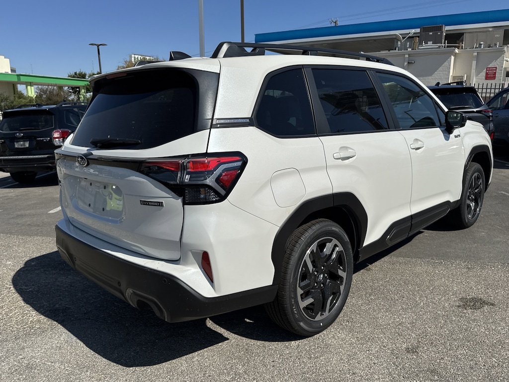 New 2025 Subaru Forester Hybrid Limited SUV