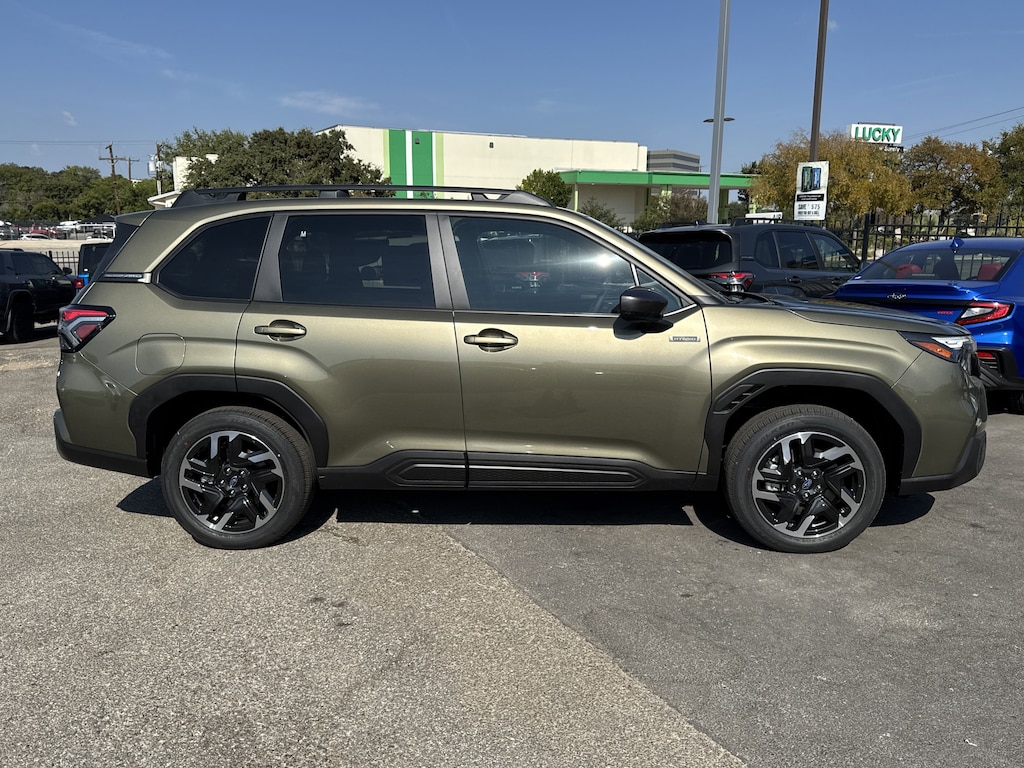 New 2025 Subaru Forester Hybrid Premium SUV