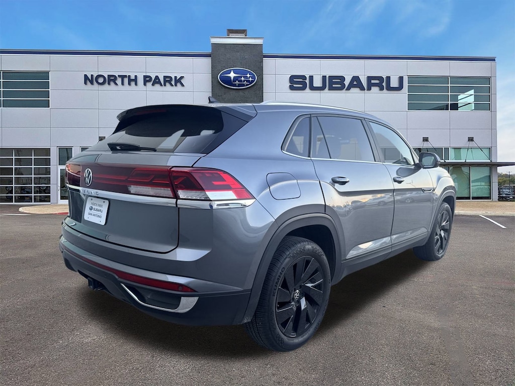 Used 2024 Volkswagen Atlas Cross Sport 2.0T SE w/Technology SUV