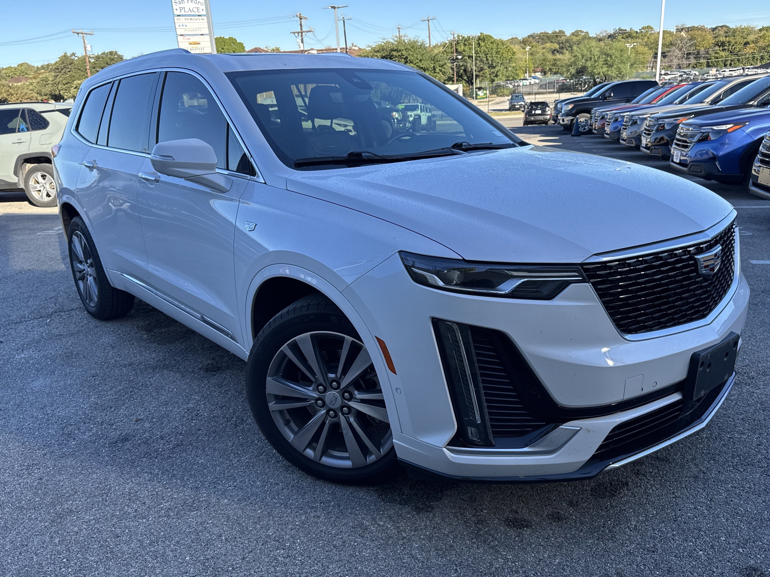 2023 Cadillac XT6 Premium Luxury