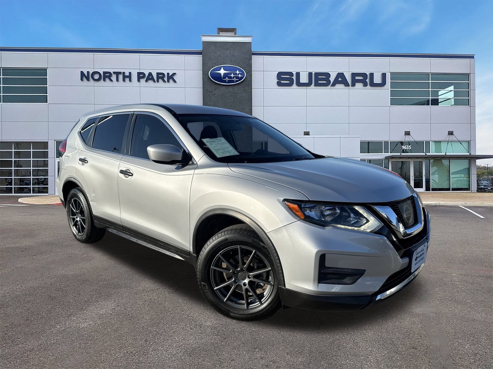 2017 Nissan Rogue S