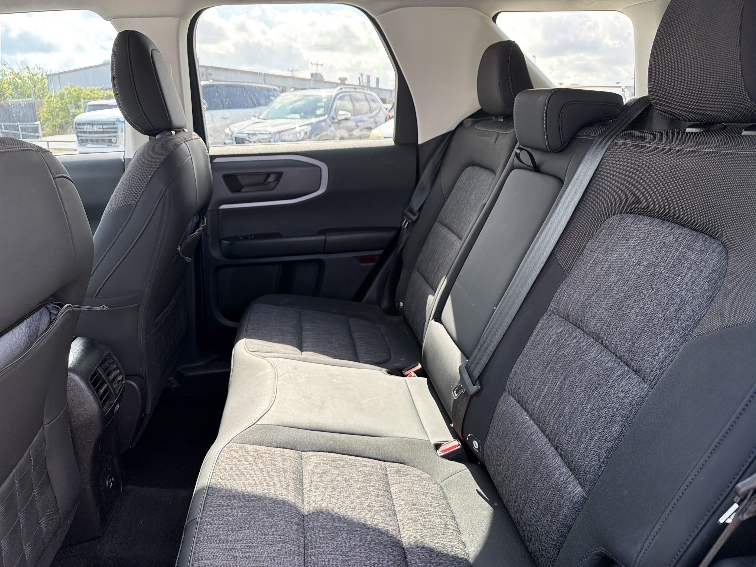 Photo 27