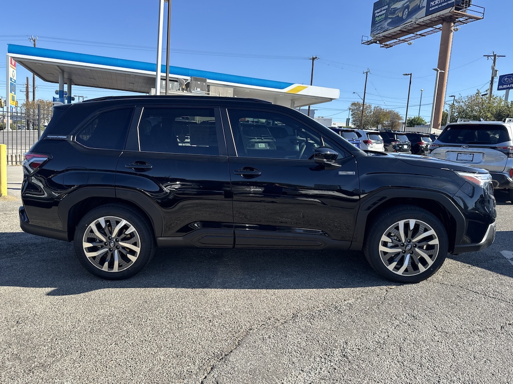 New 2025 Subaru Forester Touring Hybrid SUV