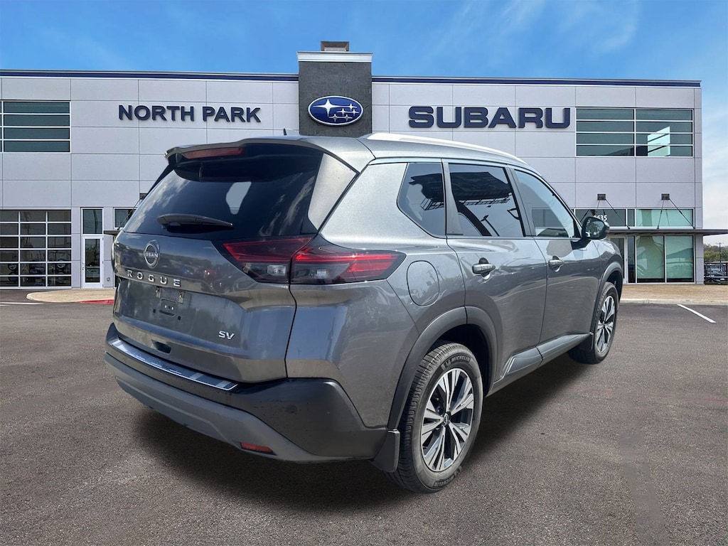 Used 2022 Nissan Rogue SV SUV
