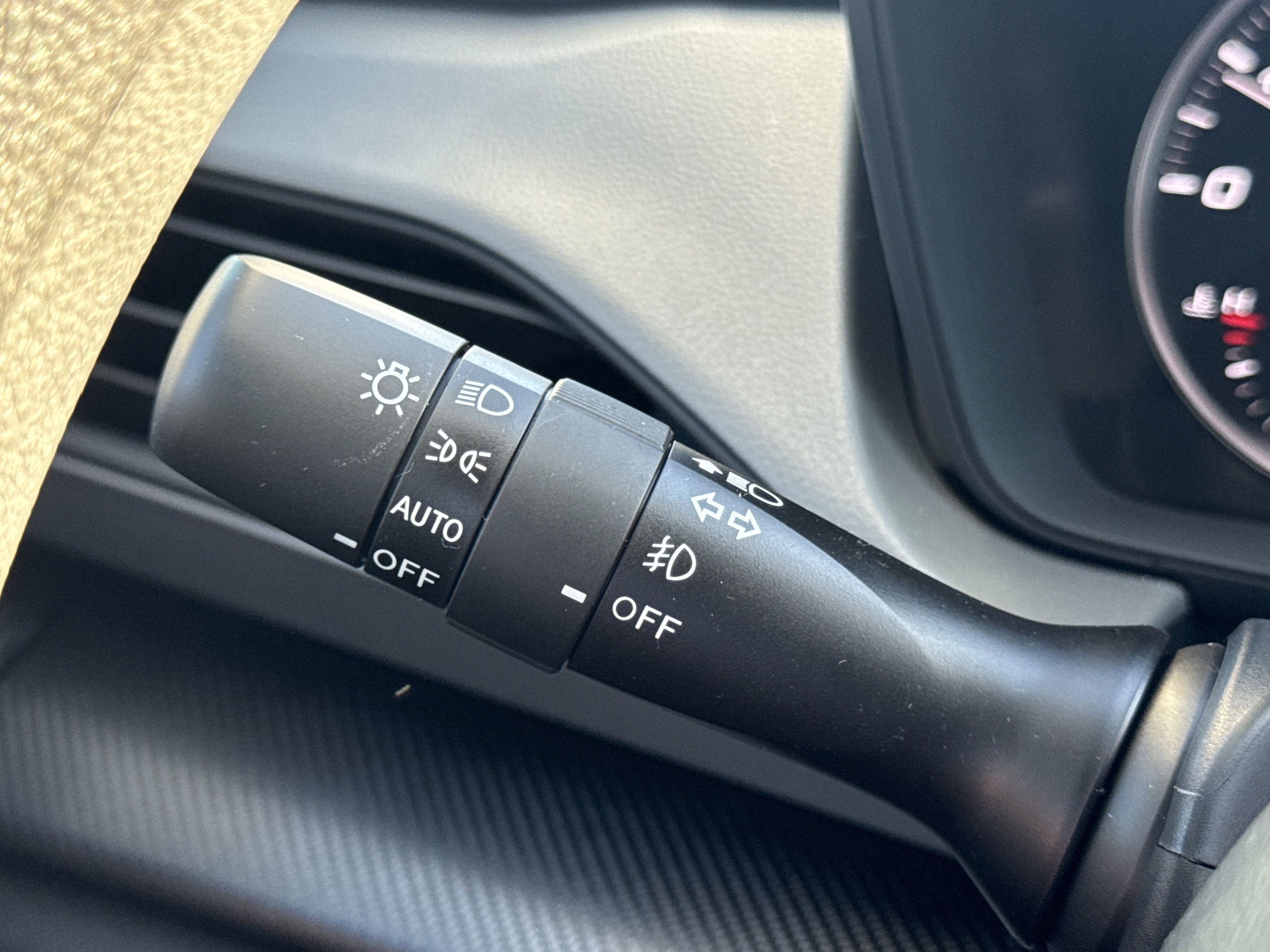 2026 Subaru Crosstrek Premium - Photo 17