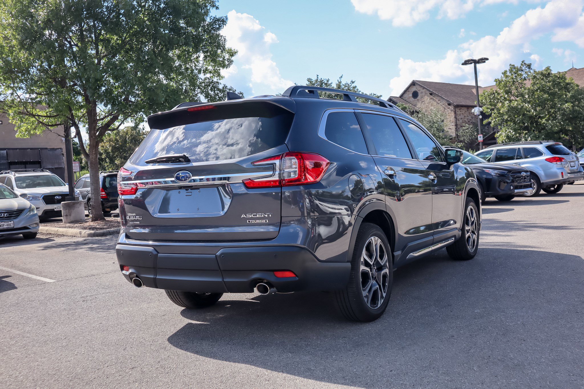 2025 Subaru Ascent Touring photo 2