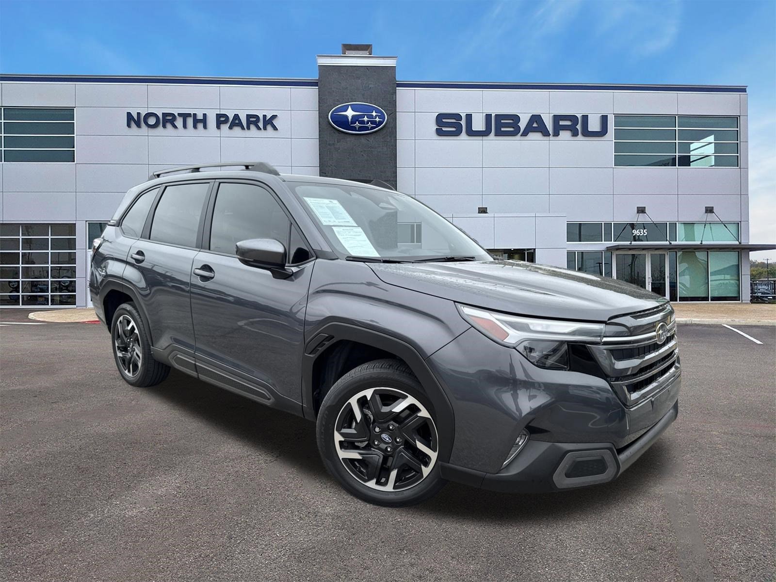 2025 Subaru Forester Limited's photo