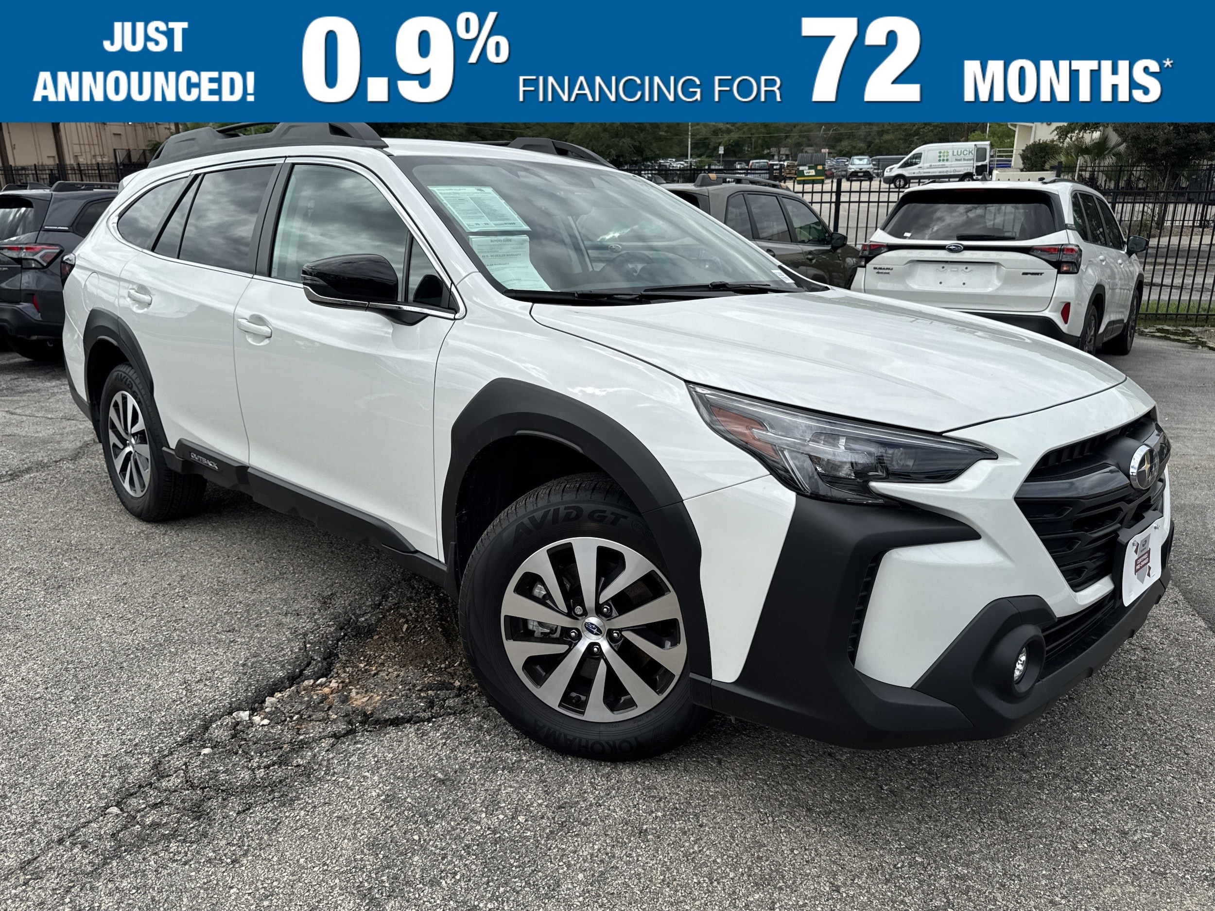 2025 Subaru Outback Premium's photo