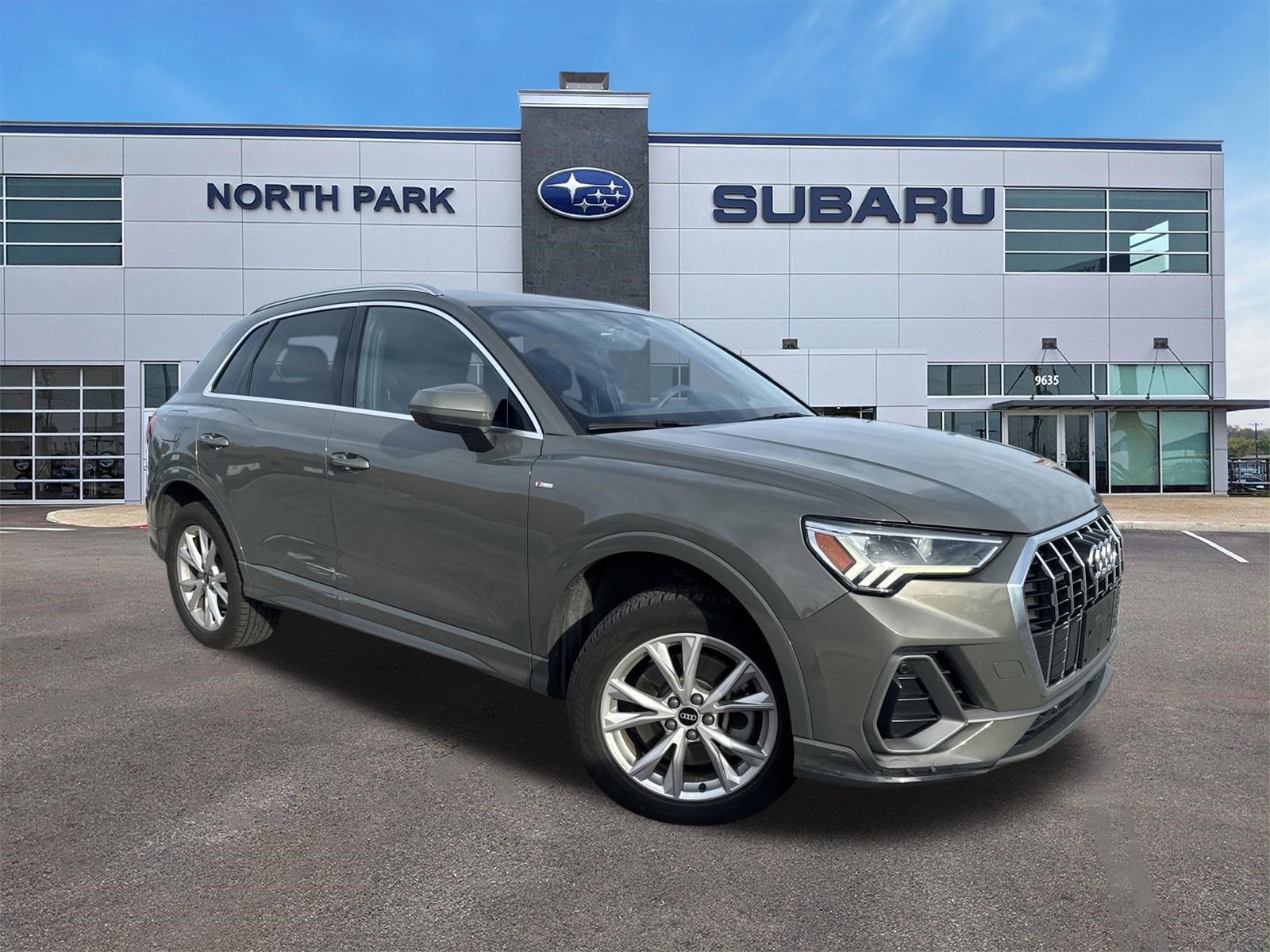 2022 Audi Q3 45 TFSI S Line Premium Plus quattro's photo