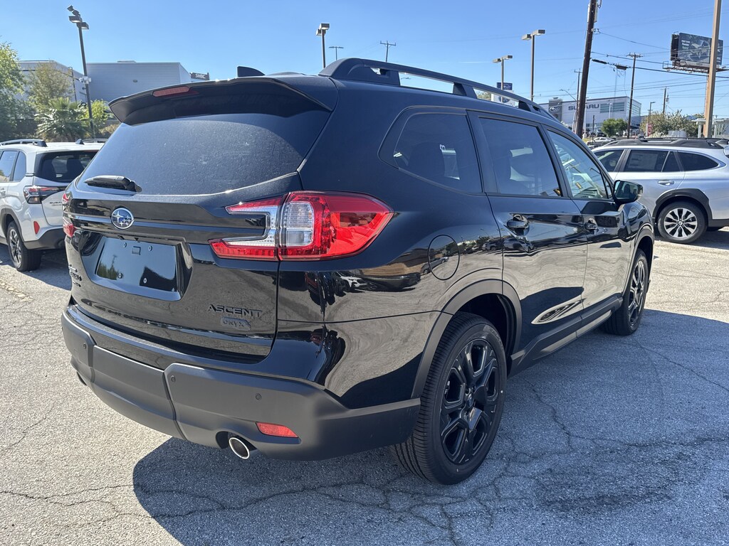 New 2025 Subaru Ascent Onyx Edition Touring 7-Passenger SUV
