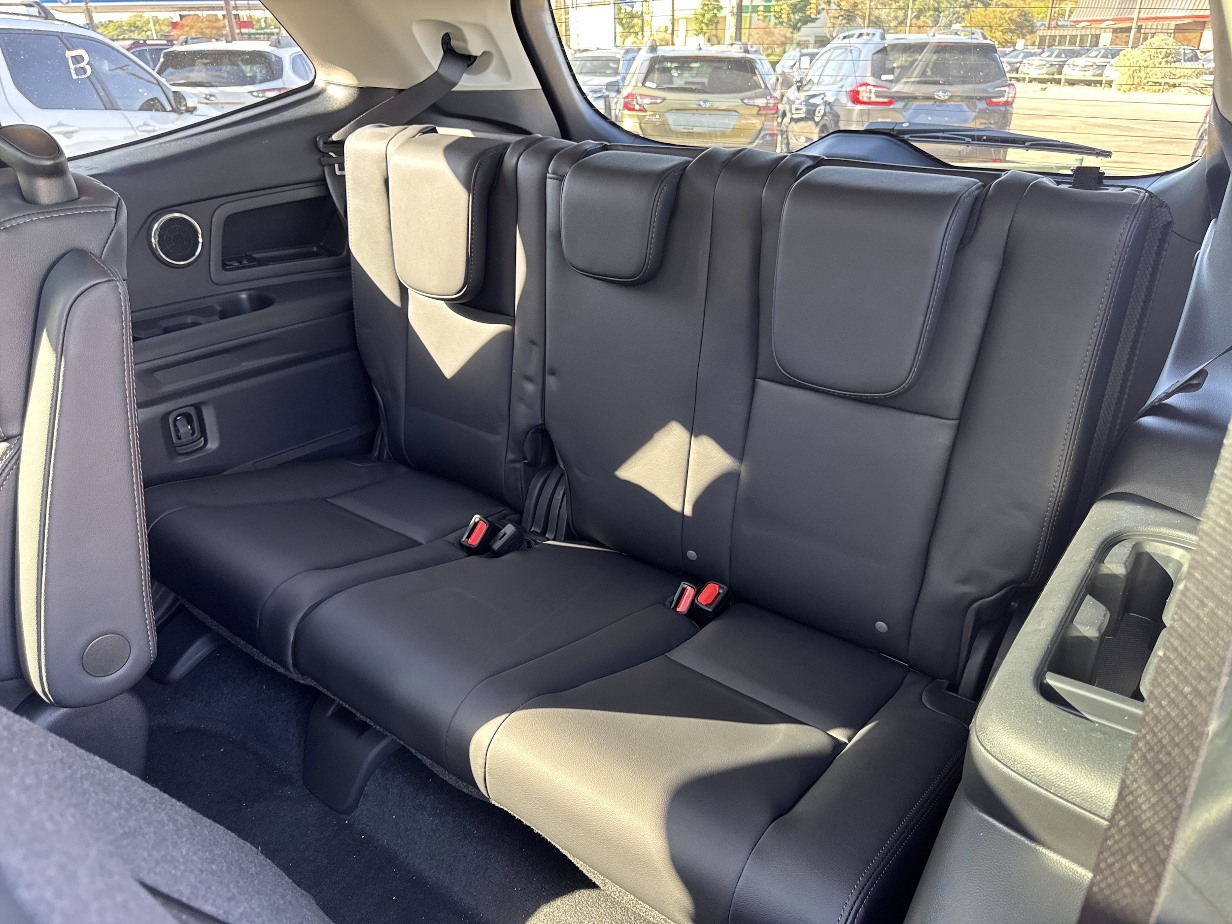 2026 Subaru Ascent Limited Bronze Edition - Photo 31