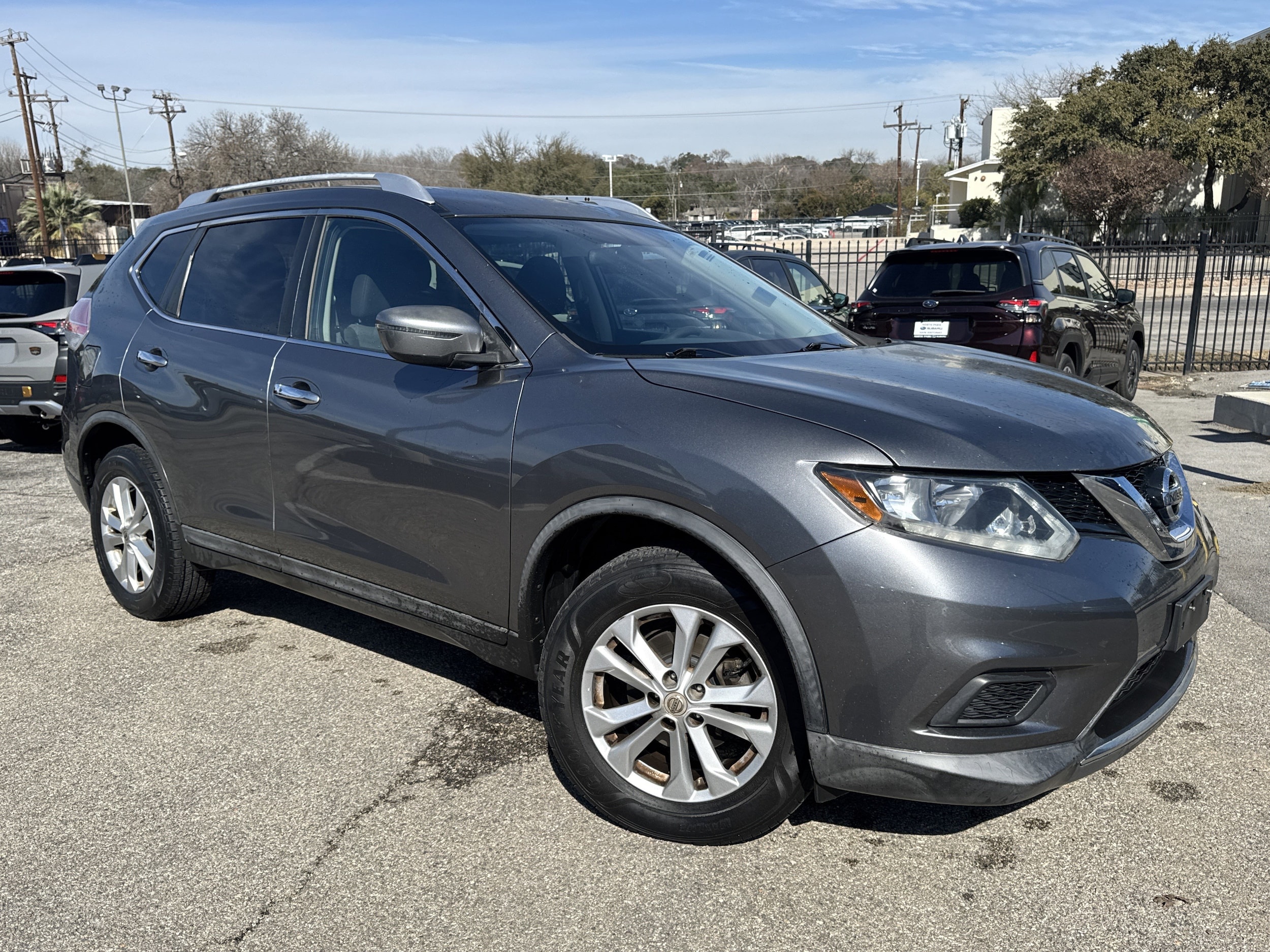 2016 Nissan Rogue SV