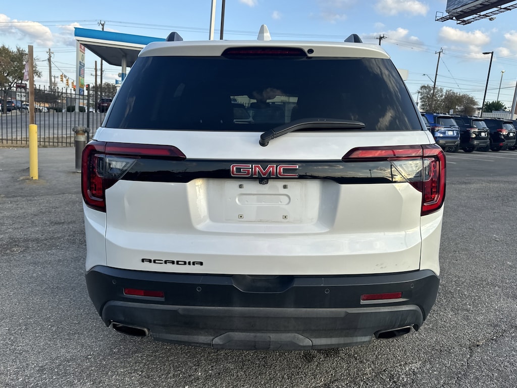 Used 2022 GMC Acadia SLT SUV