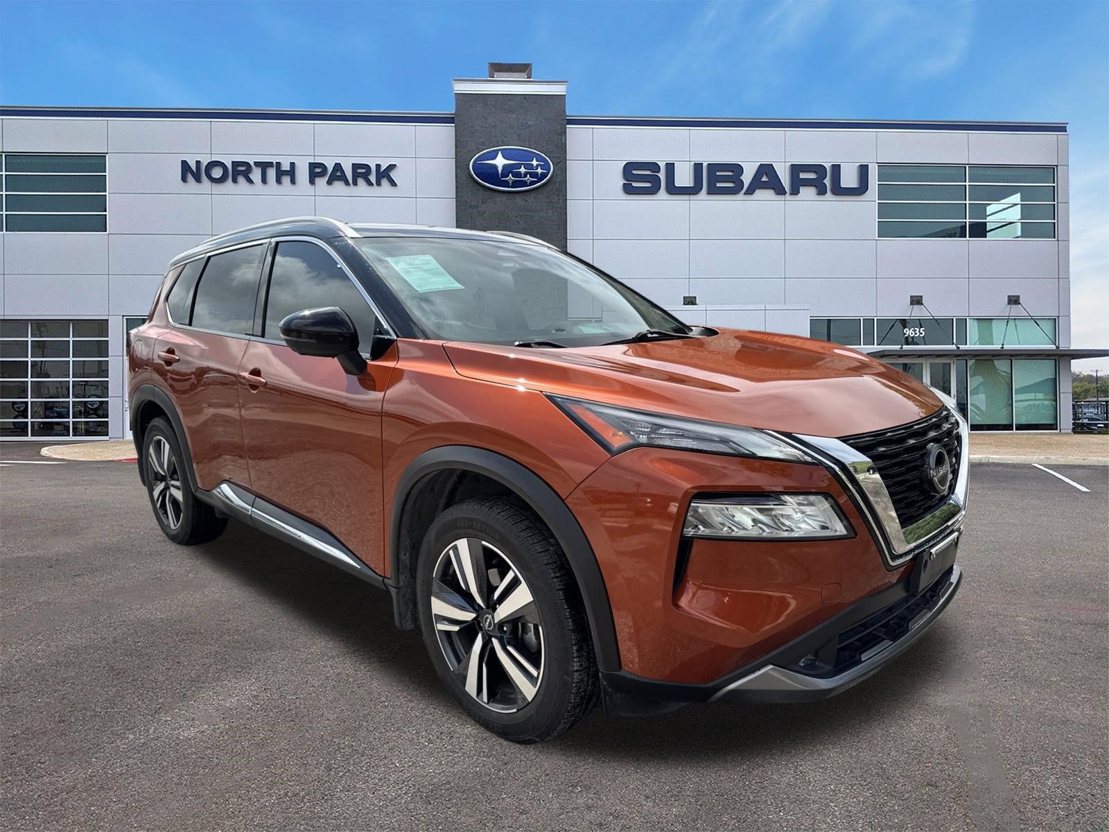 2022 Nissan Rogue SL FWD's photo