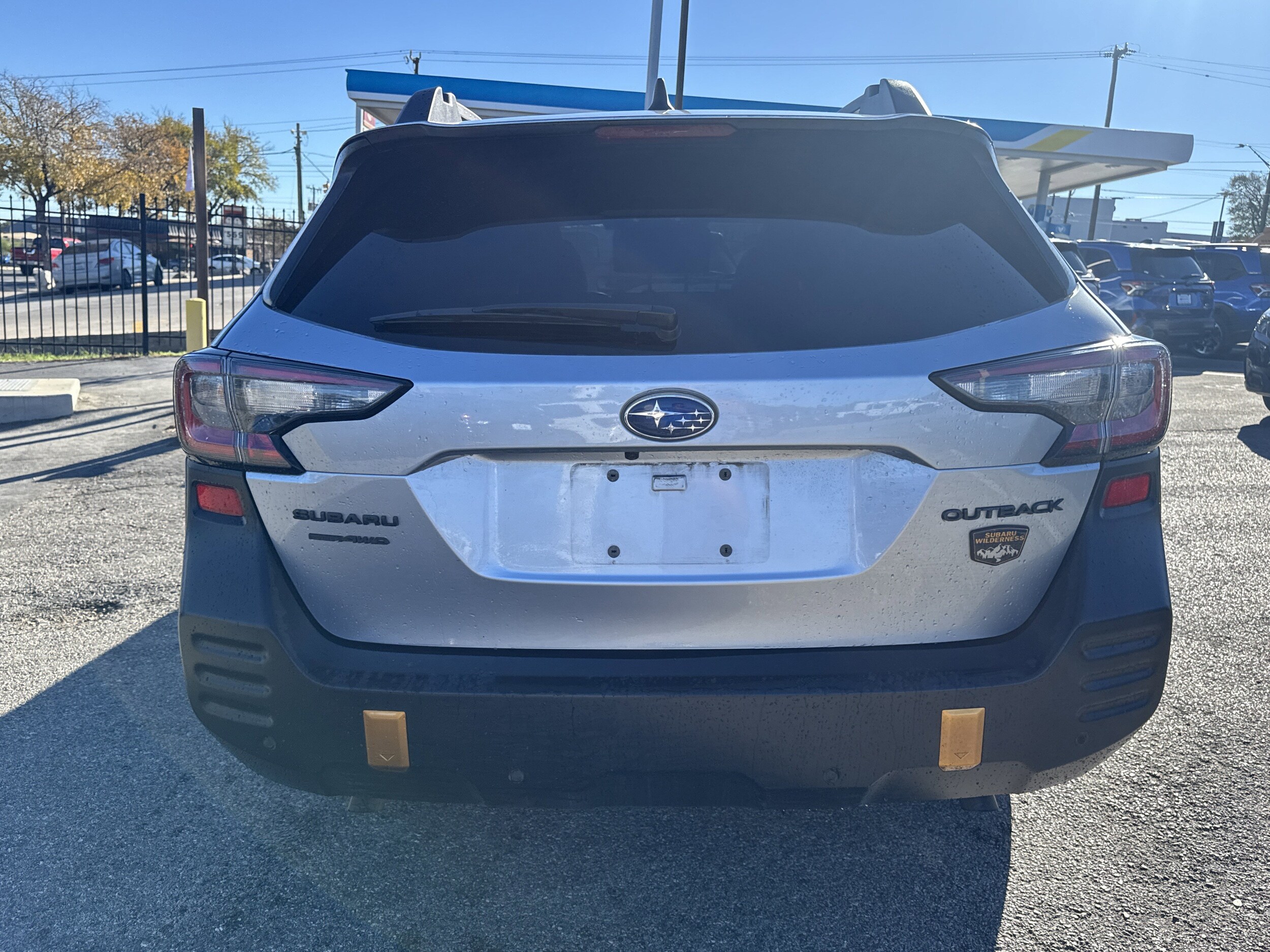 2023 Subaru Outback Wilderness photo 2