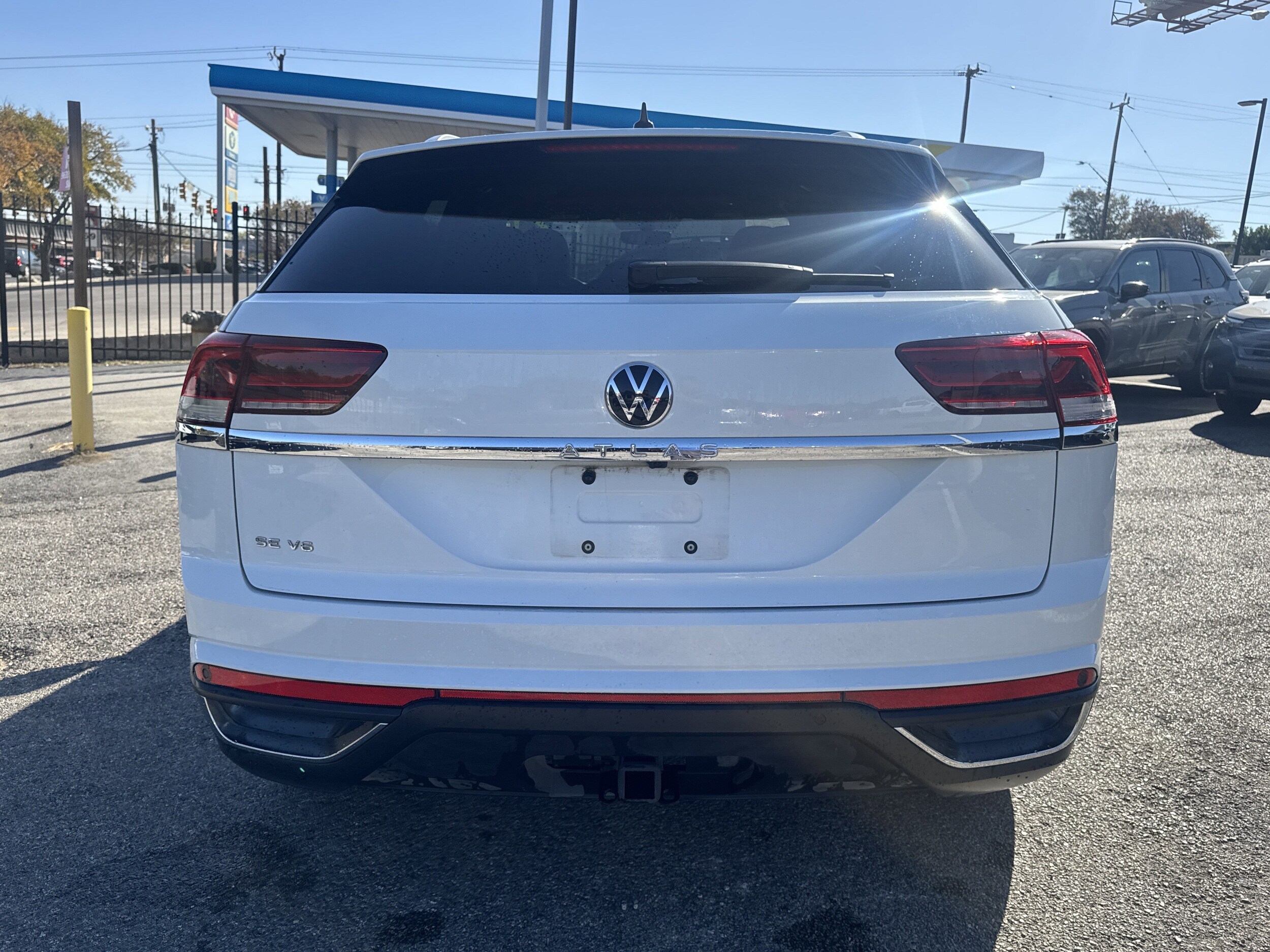 2020 Volkswagen Atlas Cross Sport V6 SE Technology photo 4