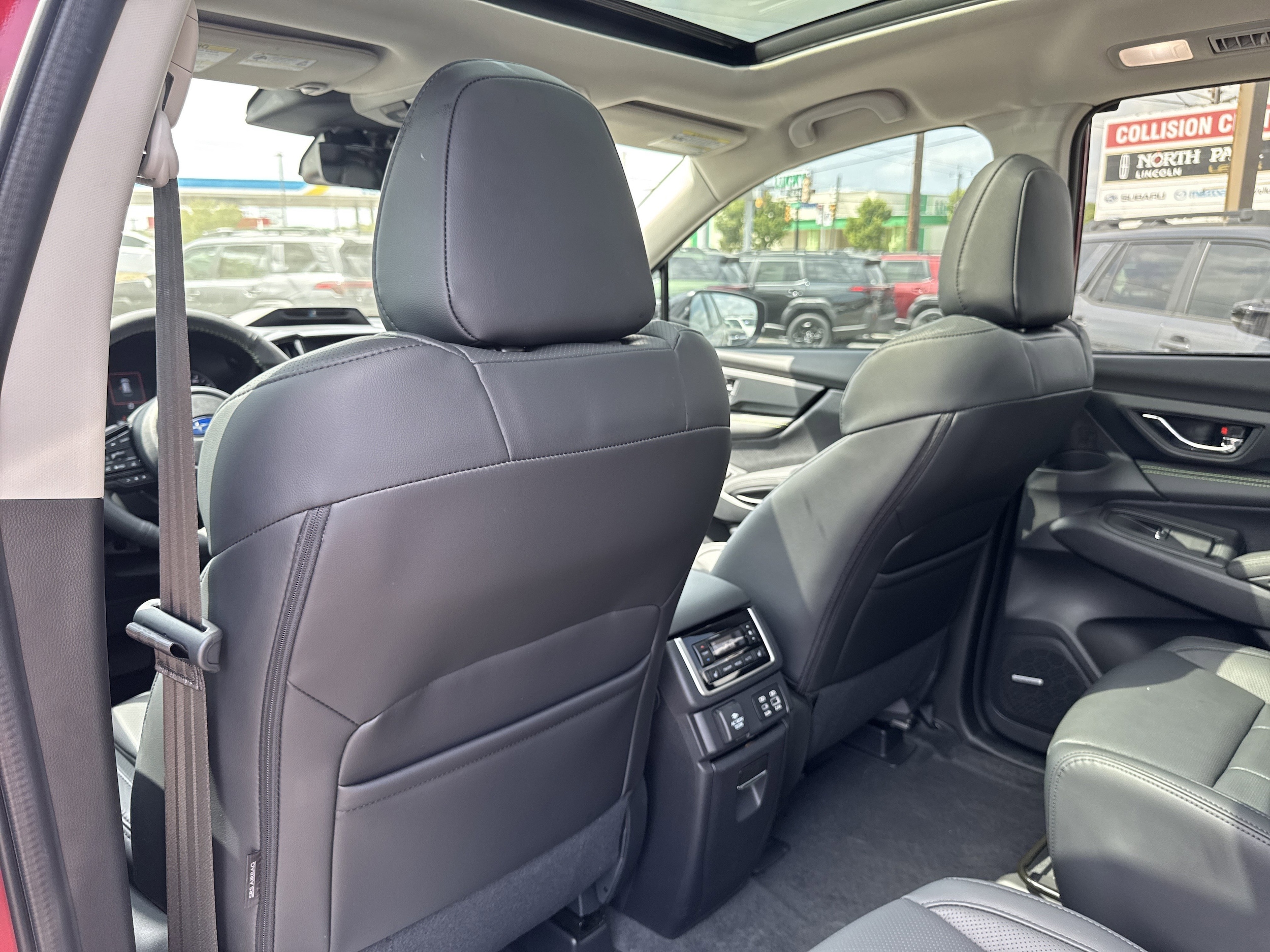2026 Subaru Ascent Onyx Edition-Touring - Photo 28