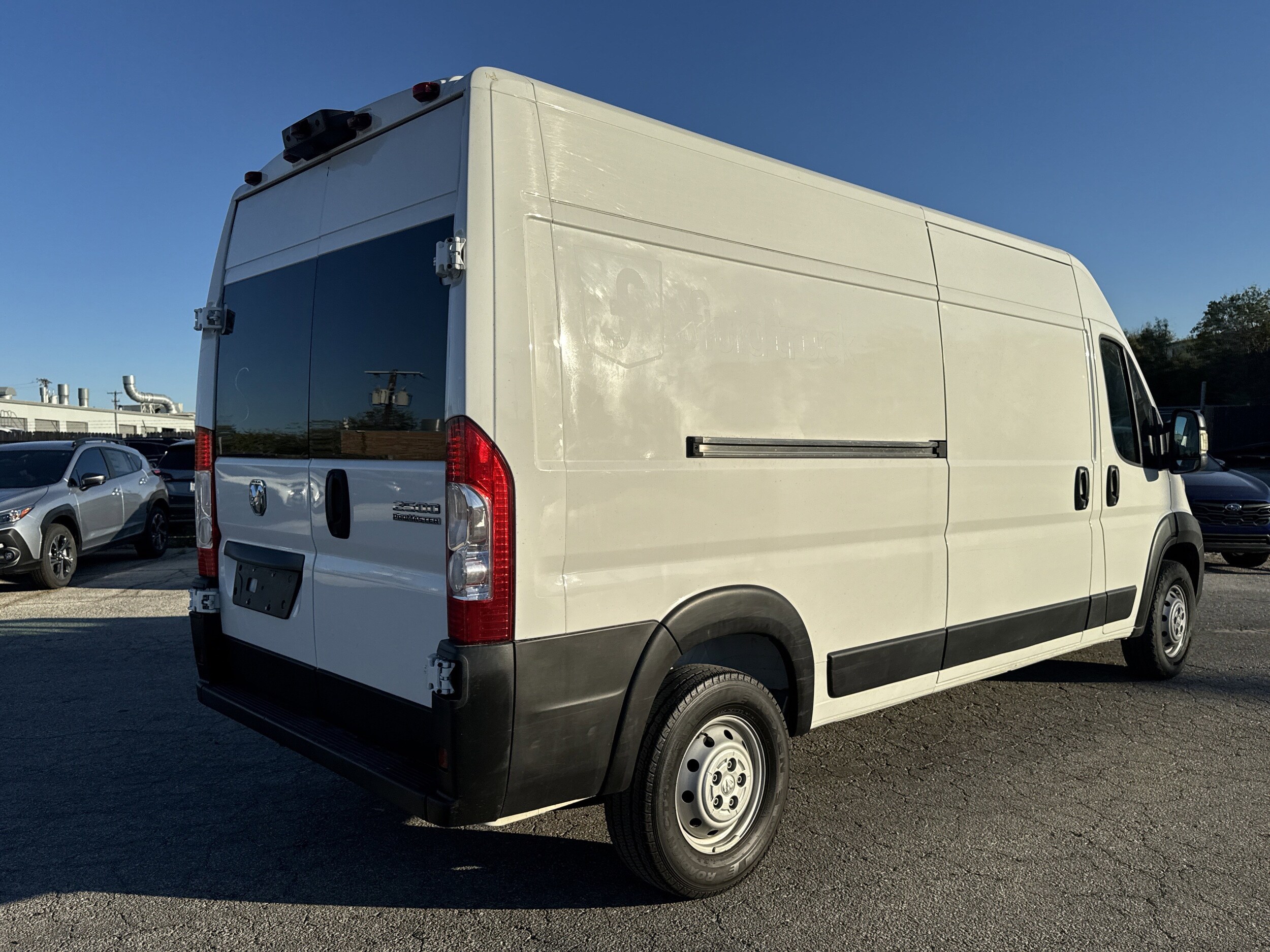 2023 Ram ProMaster 2500 photo 2