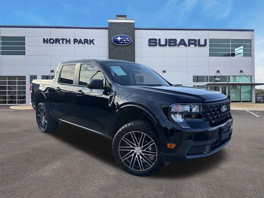 Used 2025 Ford Maverick XLT Truck SuperCrew