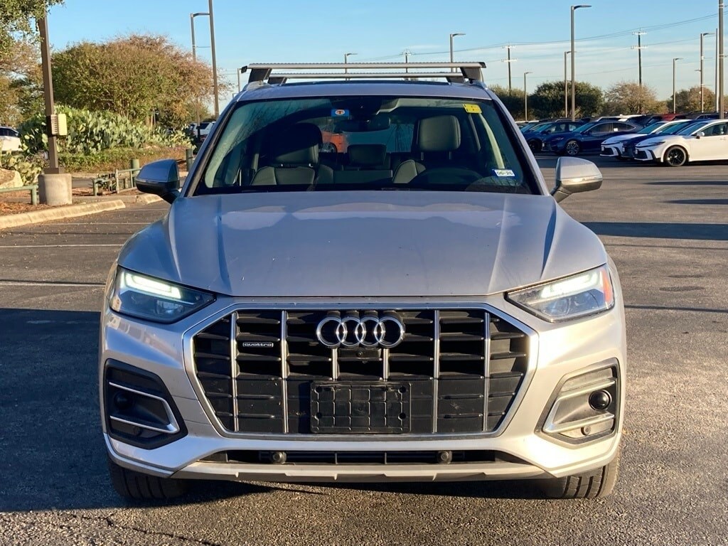 2021 Audi Q5 45 Premium Plus photo 2