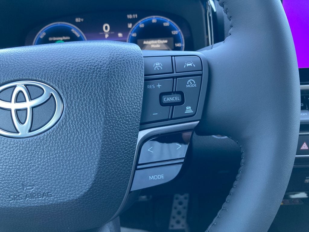 2026 Toyota Camry XSE - Photo 16