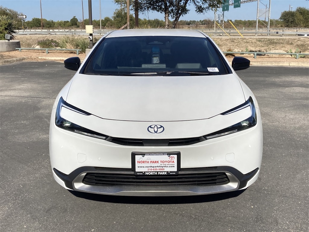 New 2026 Toyota Prius Plug-In Hybrid SE Hatchback