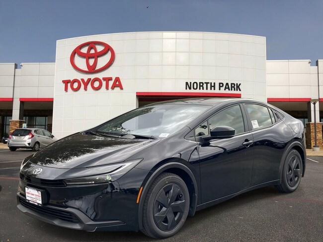 2026 Toyota Prius LE Hatchback